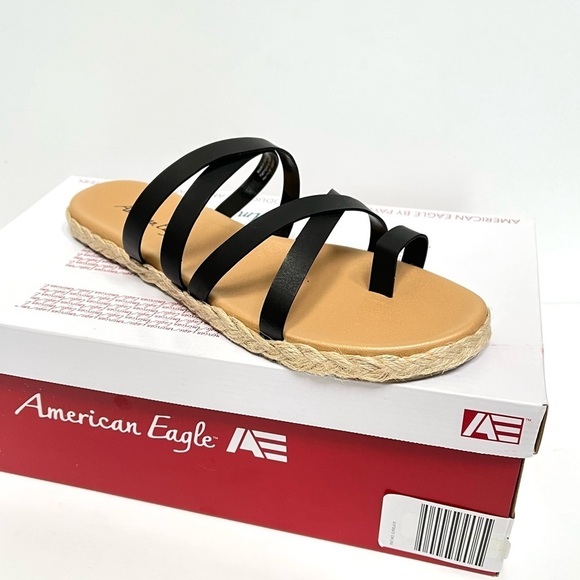NWT American Eagle Payless Suri Sandal in Black, Size 9 - Picture 2 of 7